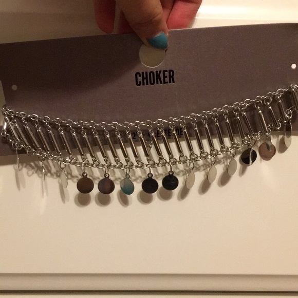Jewelry - Choker
